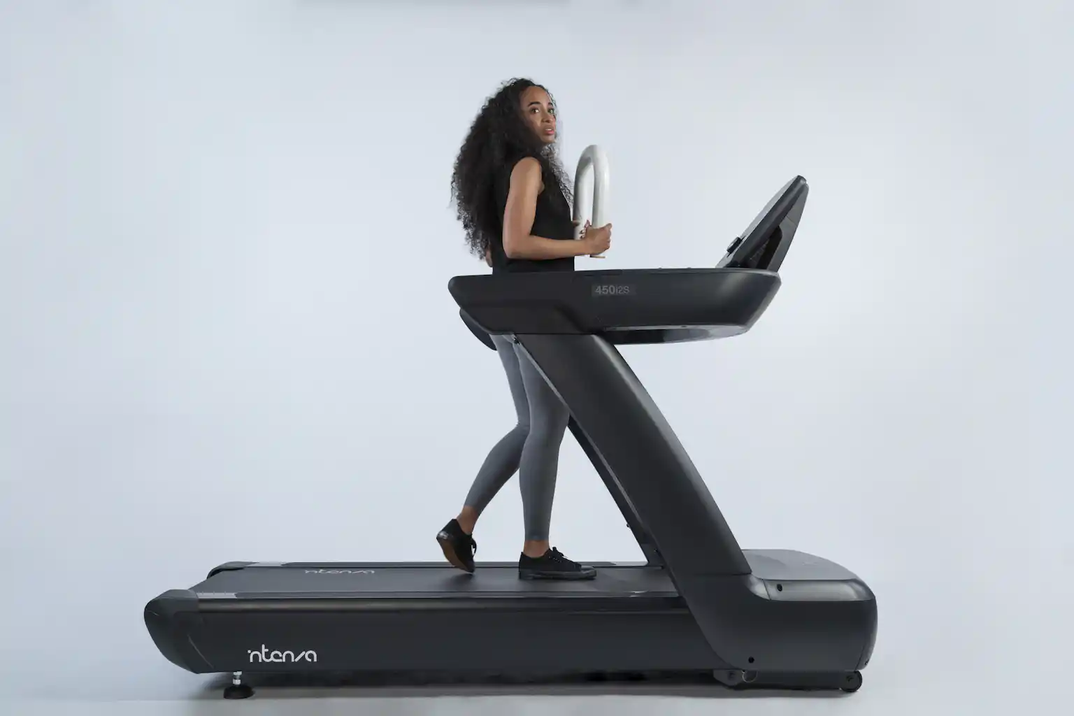 Best treadmill with automatic incline buying guide